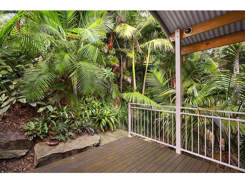 16 Plantation Place, Avoca Beach NSW 2251