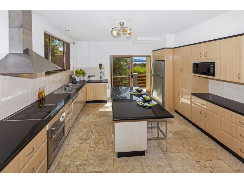 71 Broadwater Drive, Saratoga NSW 2251