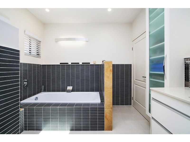 199 Scenic Highway, Terrigal NSW 2260