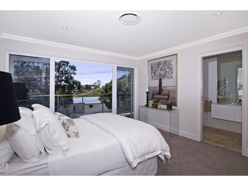 66 Avoca Drive, Avoca Beach NSW 2251