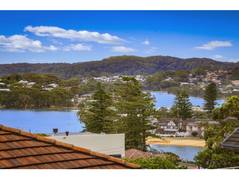 6/6-8 Whiting Ave, Terrigal NSW 2260