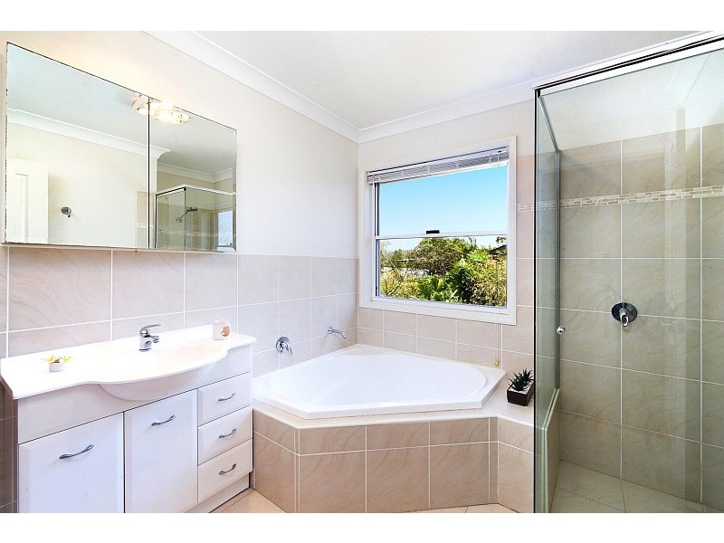 36 Bundara Avenue, Wamberal NSW 2260