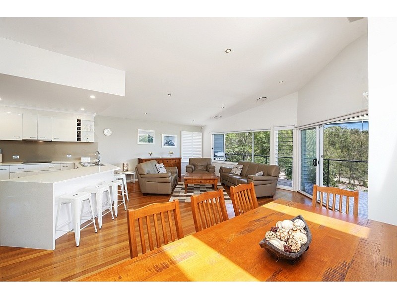 36 Bundara Avenue, Wamberal NSW 2260