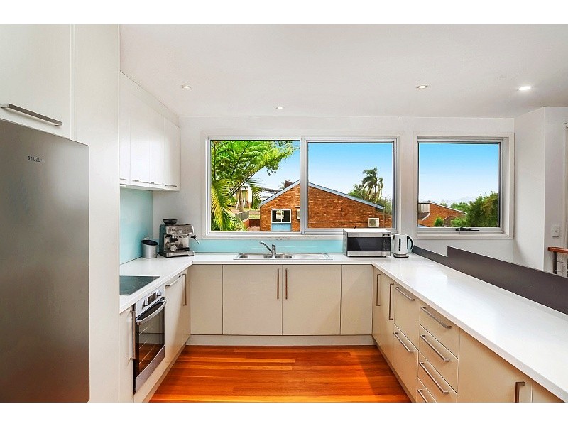 2/45 Ena Street, Terrigal NSW 2260