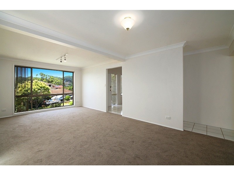 2/1 Charlotte Close, Terrigal NSW 2260