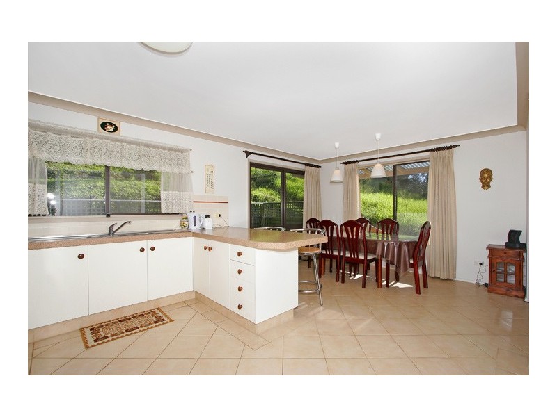 6 Brisbania Close, Saratoga NSW 2251