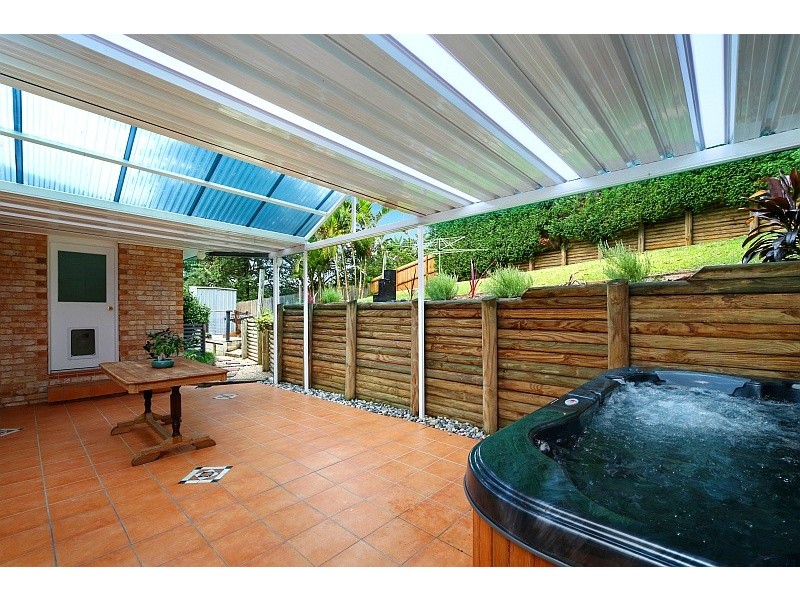 25 Lynnette Crescent, East Gosford NSW 2250