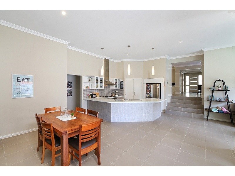 5 Figtree Bay Drive, Kincumber NSW 2251