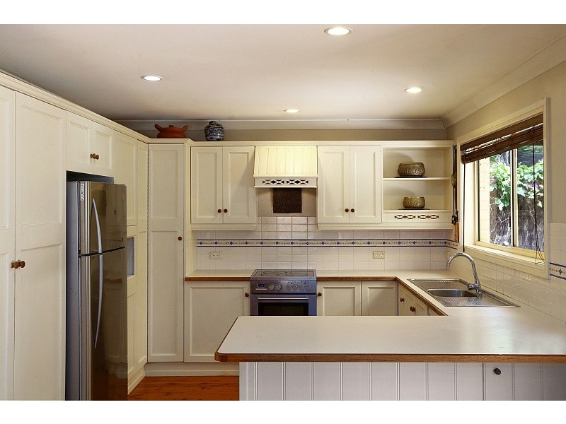 53 Lakala Avenue, Springfield NSW 2250