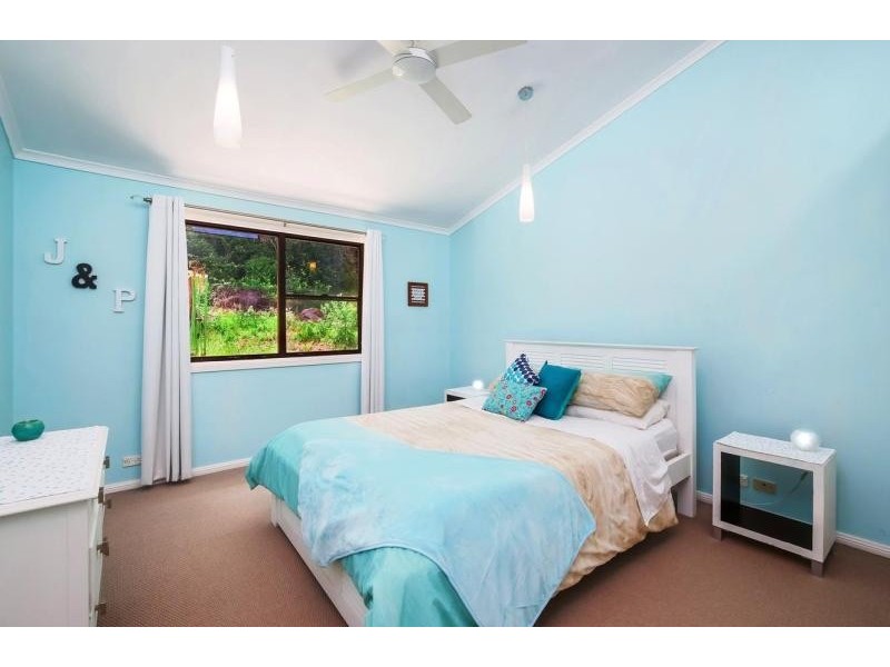 135 Broadwater Drive, Saratoga NSW 2251