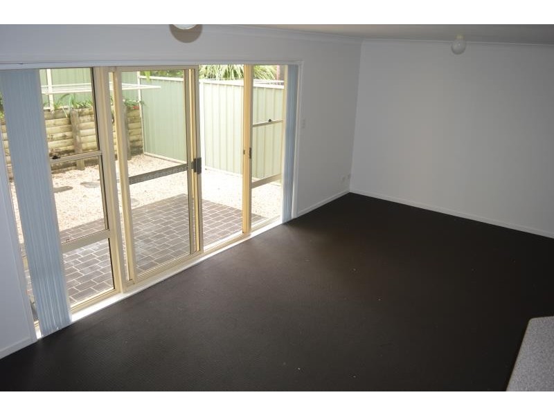 2/45 Brougham Street, East Gosford NSW 2250