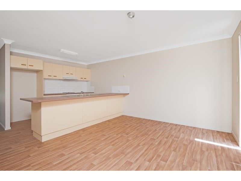 15b Woodbury Park Drive, Tuggerah NSW 2259