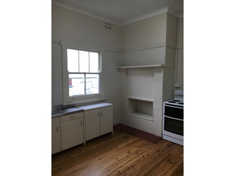 393 Mann, Gosford NSW 2250