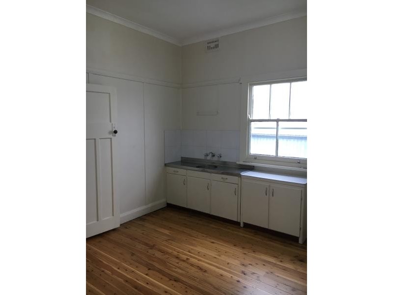 393 Mann, Gosford NSW 2250