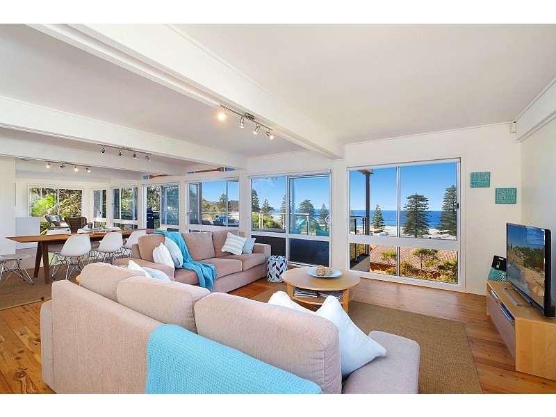 4 Austral Ave, Avoca Beach NSW 2251