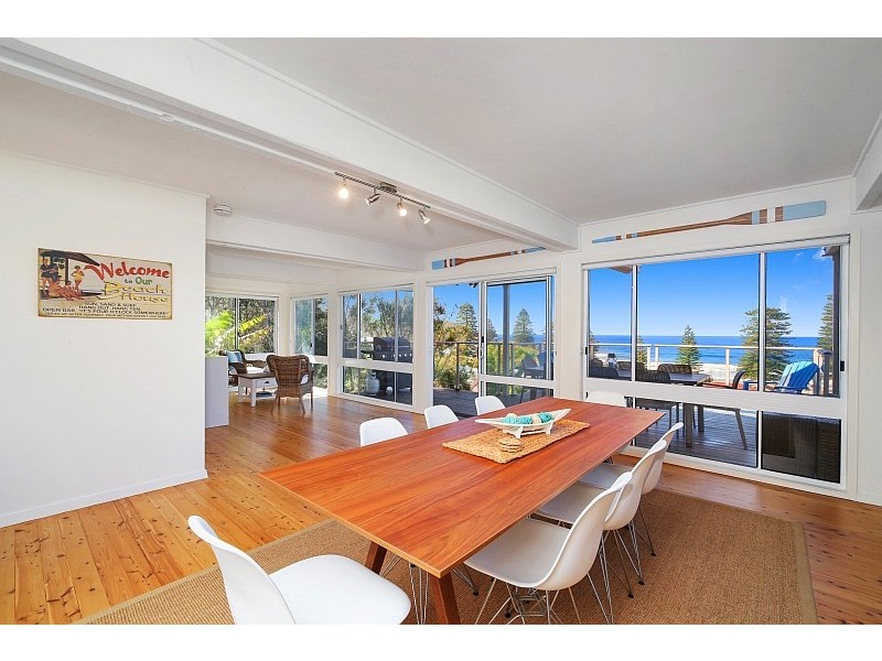 4 Austral Ave, Avoca Beach NSW 2251