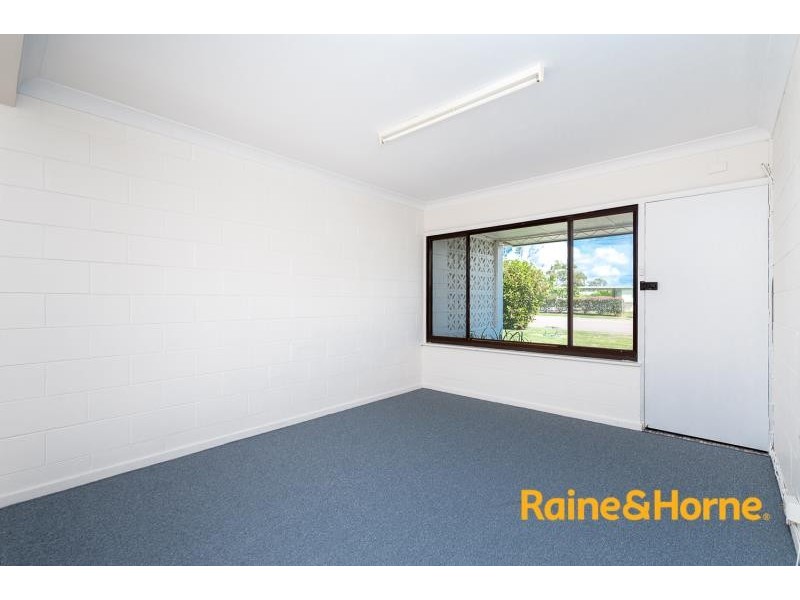 1/3 Bias Avenue, Bateau Bay NSW 2261