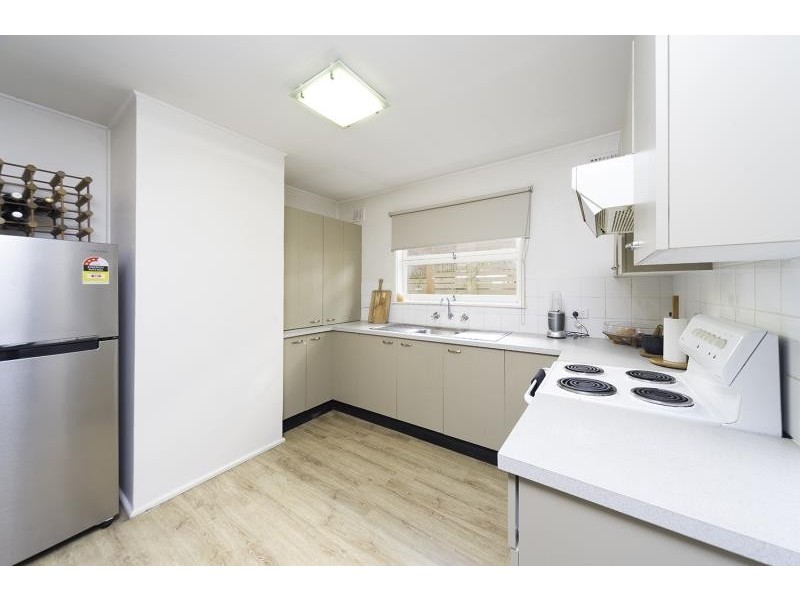 2/41 Barnhill Road, Terrigal NSW 2260