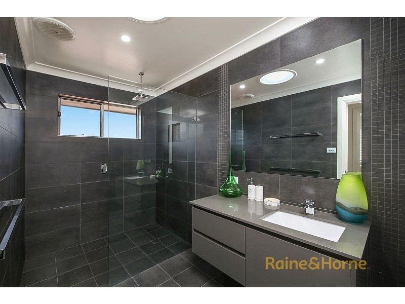 123 Del Monte Place, Copacabana NSW 2251