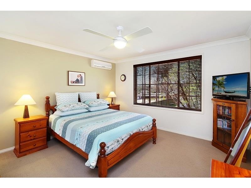 1/7 Bellbrook Close, Green Point NSW 2251