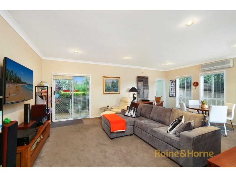 12 Epsom Place, Bateau Bay NSW 2261