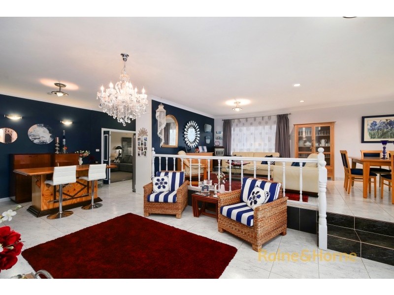 12 Epsom Place, Bateau Bay NSW 2261