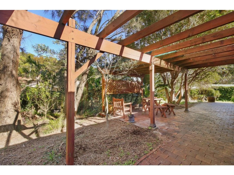 21 Redondo Street, Copacabana NSW 2251