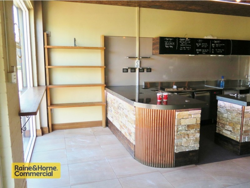 1/8 Karalta Rd, Erina NSW 2250