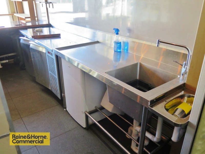 1/8 Karalta Rd, Erina NSW 2250