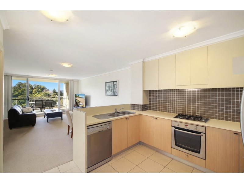 144/80 JOHN WHITEWAY DRIVE, Gosford NSW 2250
