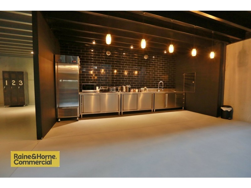 Office 3, 4/6 ENTERPRISE CLOSE, West Gosford NSW 2250