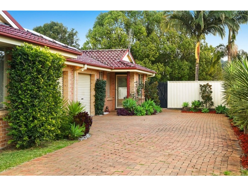 16b Coraki Cl, Ourimbah NSW 2258