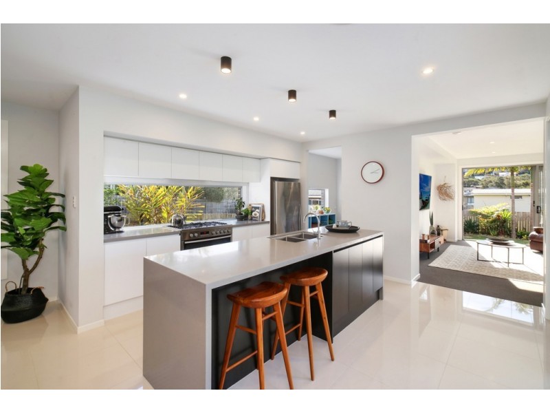 14 Del Rio Drive, Copacabana NSW 2251
