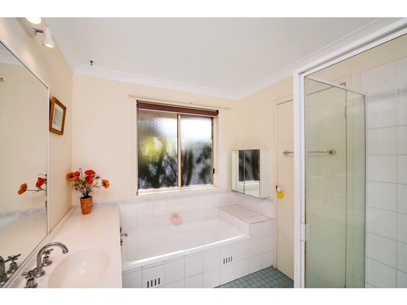 10 TOONA WAY, Glenning Valley NSW 2261