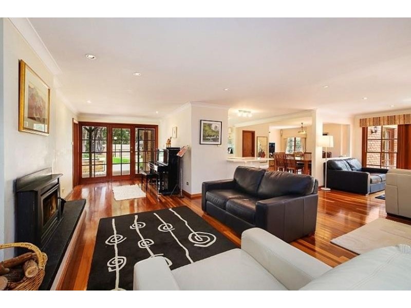 9 Townsend Avenue, Avoca Beach NSW 2251