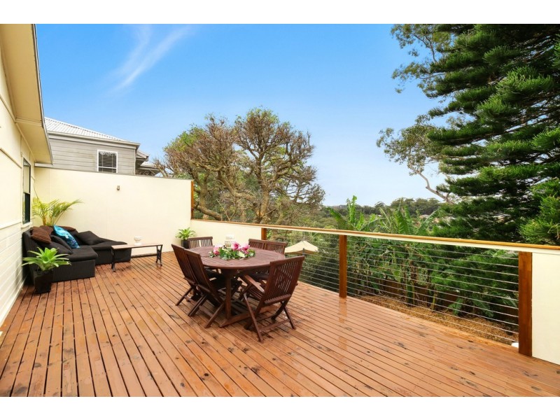 30 Ridgway Road, Avoca Beach NSW 2251