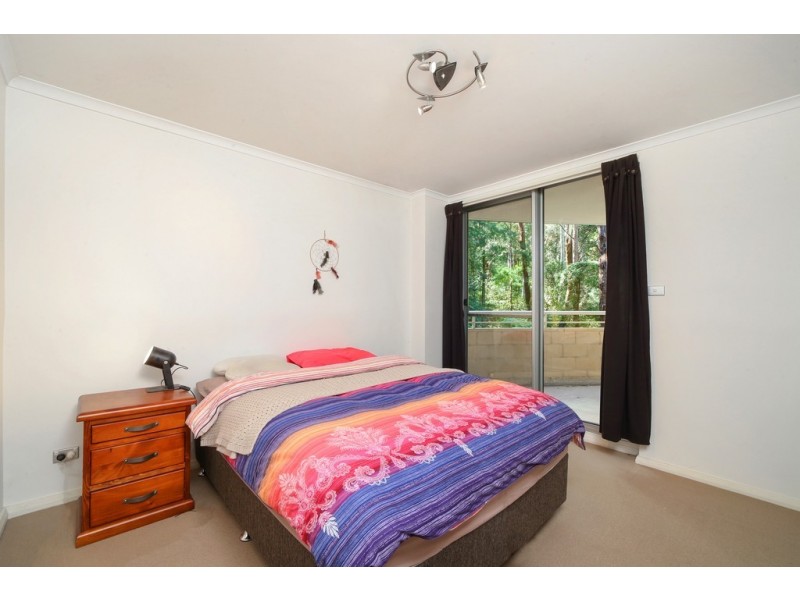 403/80 John Whiteway Drive, Gosford NSW 2250