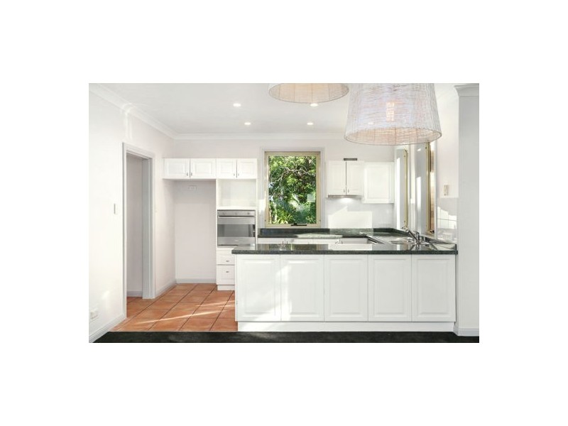 1/52 Kurrawyba Ave, Terrigal NSW 2260