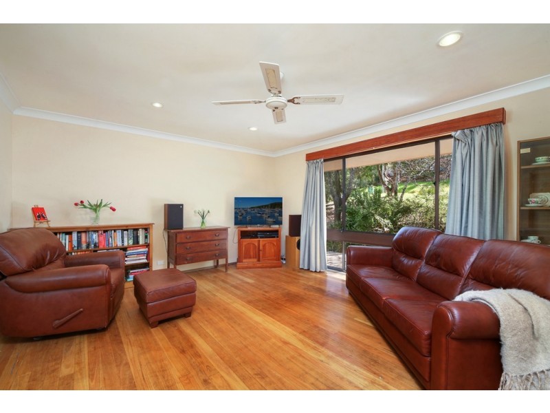 1 Benjamin Place, Saratoga NSW 2251