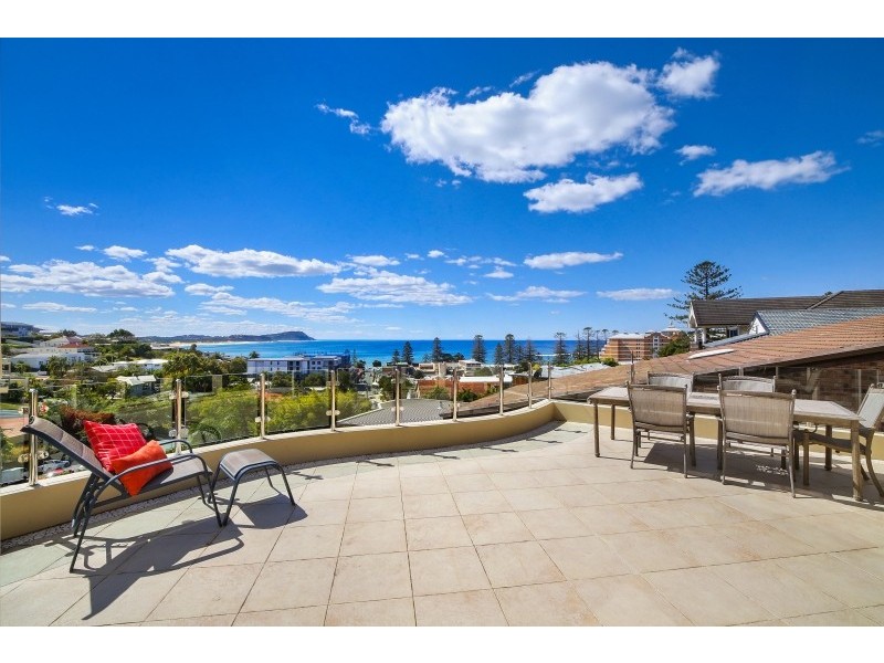 2/19 Grosvenor Road, Terrigal NSW 2260