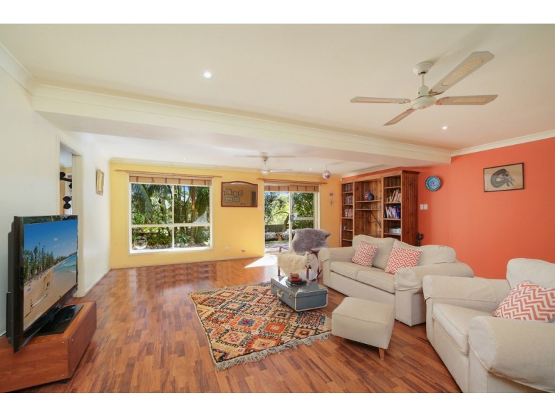 11 Cornwall Close, Terrigal NSW 2260