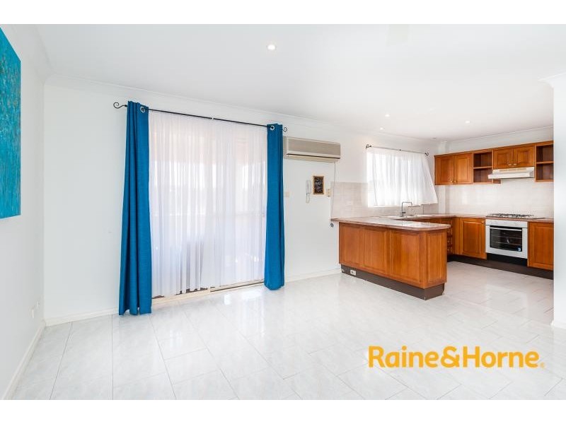 16/9-13 Junction Road, Terrigal NSW 2260