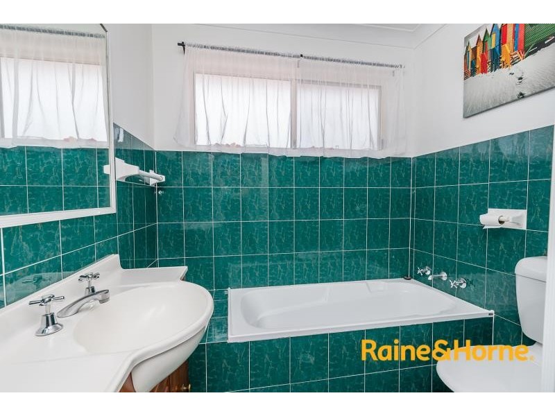 16/9-13 Junction Road, Terrigal NSW 2260