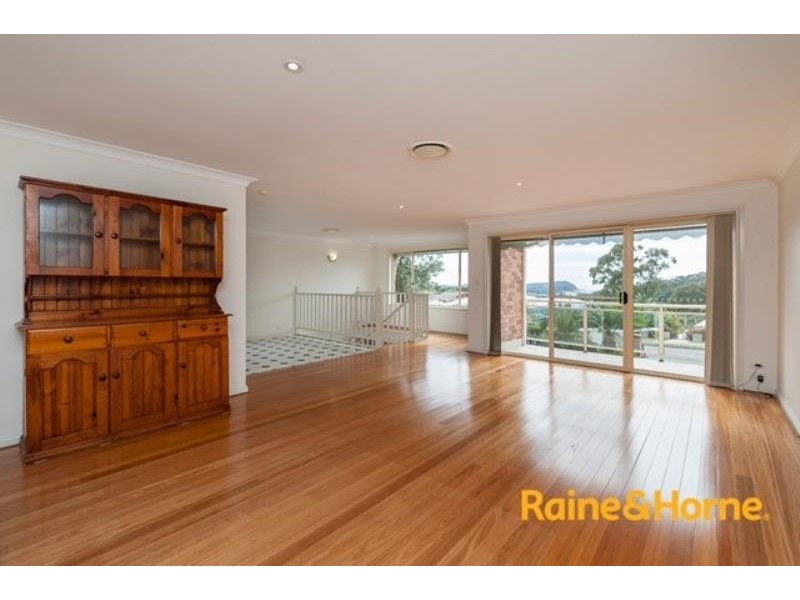 2/17 Charles Kay Drive, Terrigal NSW 2260