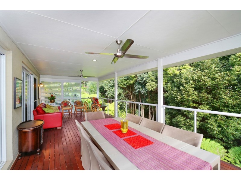 2/31 Karani Ave, Avoca Beach NSW 2251