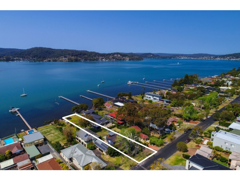 87 Albany Street, Point Frederick NSW 2250