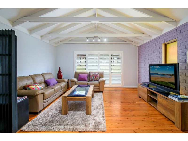 16 Cheryl Ave, Terrigal NSW 2260