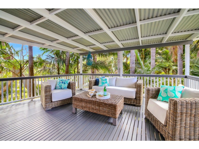 11 Gill Avenue, Avoca Beach NSW 2251