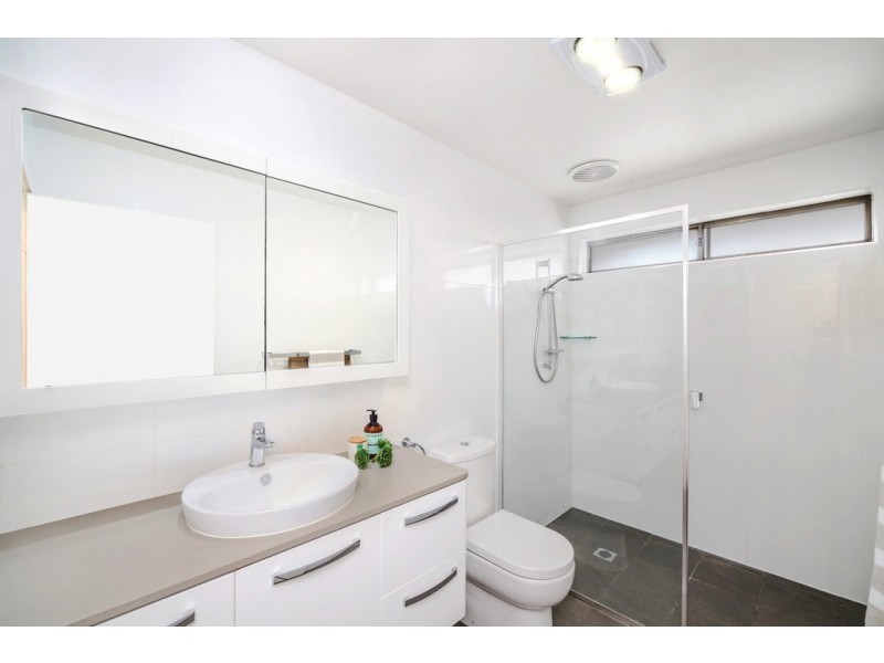 11 Gill Avenue, Avoca Beach NSW 2251