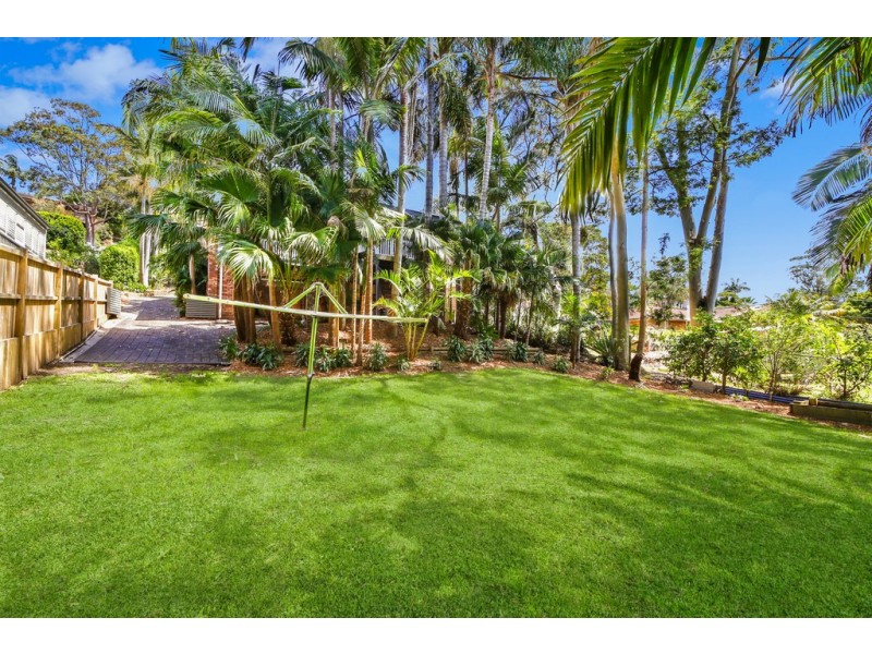 11 Gill Avenue, Avoca Beach NSW 2251